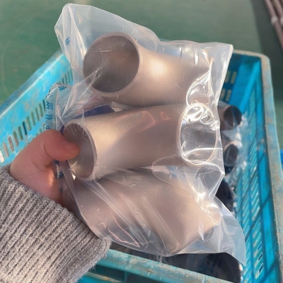 ไม่มีรอยต่อ 90 EL OD 4" WT3 Mm BW ถึง B16.9 EEMUA 146 SEC1 90-10 Cu-Ni BS ALLOY CN102