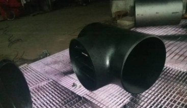ก้นฟิตติ้ง ASME / ANSI B16.9 แท่น Tee ASTM / UNS Monel K-500 8 "x 8" Sch80 N05500