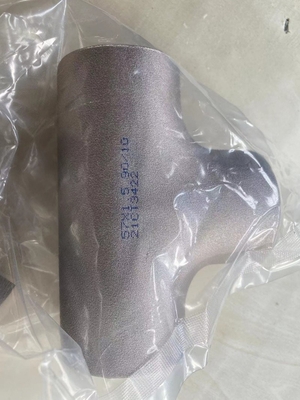 BW Tee ASTM B366 UNS N08825 อุปกรณ์เชื่อมก้นโลหะผสมนิกเกิล ASME B16.9