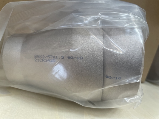 โลหะผสมนิกเกิลท่อไร้รอยต่อก้นเชื่อมลดช่างไม้ 20Cb-3 UNS N08820