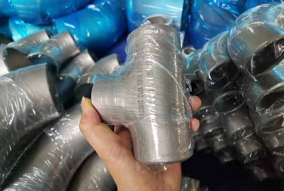 อุปกรณ์เชื่อมก้นโลหะผสมนิกเกิล BW ที 3/4 "ช่างไม้ 20Cb-3 ASME B16.9