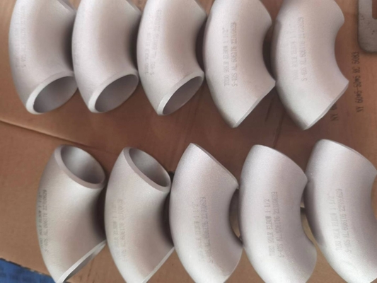 ASME B16.9 ข้อต่อท่อเหล็กโลหะผสมนิกเกิล SCH80 180D ข้อศอก B366 WPNIC10 โค้งรัศมีสั้น