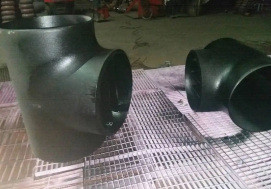 ล้อแม็ก 600 ASTM/UNSP N06600 Barred Tee OD 11 "WT 4 mm Environmental