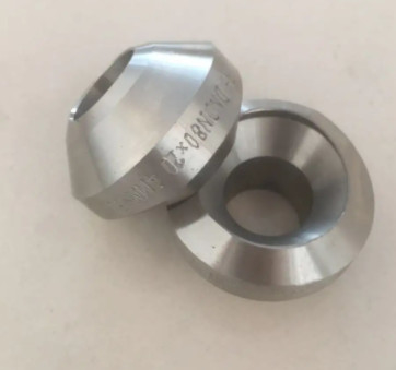 Butt Weldolet Alloy 200 ASTM / UNS N02200 อุปกรณ์ท่อฟอร์จ 12 &quot;x4&quot;