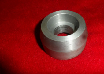 OLET ของเกลียว ASTM / UNS Alloy 200 อุปกรณ์ท่อฟอร์จ 12 "x4" Class 3000