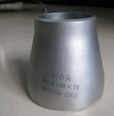 ตัวลดการเชื่อมแบบก้นแบบไม่มีรอยต่อ 24” * 8” SCH-XS อัลลอย K-500 ASTM/UNS N05500