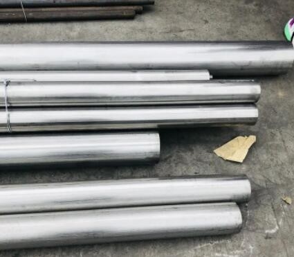 ท่อเหล็กอัลลอย ASTM/UNS N02200 เส้นผ่านศูนย์กลางภายนอก 18" ความหนาของผนัง Sch-5s