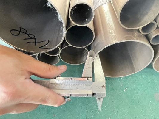 ท่อเหล็กกล้าไร้สนิม เหล็กกล้าอุณหภูมิความดันสูง A269 TP321 ANIS B36.19