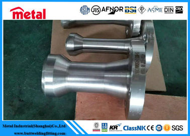 โลหะผสมนิกเกิลปลอมแปลง 825 หน้าแปลนเหล็ก Nipo Flanges ความต้านทานการเกิดออกซิเดชันที่ดี