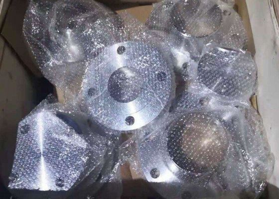 F51 F60 UNS S32205 คอเชื่อมหน้าแปลนยกขึ้น