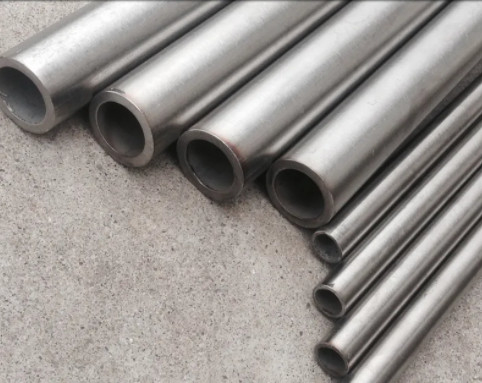 AISI/SATM316 L สแตนเลสไม่มีรอยต่อท่อ ASME B36.19M NPS 3 1/2” ,Sch80 s