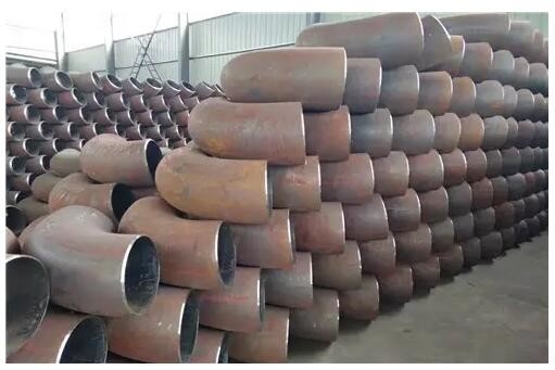 การเชื่อมแบบก้นแบบไม่มีรอยต่อความยาวรัศมีข้อศอก 90 องศา ASTM C70600 10”SCH20