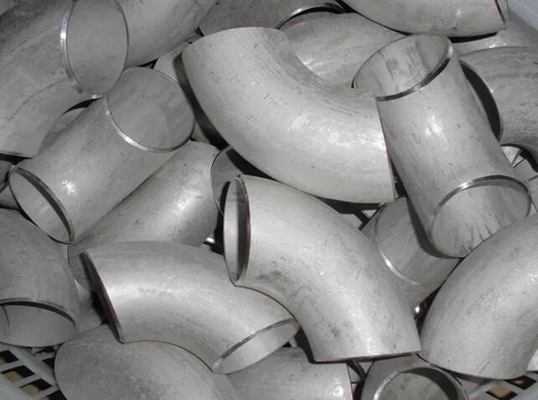 การเชื่อมแบบก้นแบบไม่มีรอยต่อความยาวรัศมีข้อศอก 90° 6”SCH-XS ASTM A815 UNS S31803