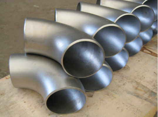 การเชื่อมแบบก้นแบบไม่มีรอยต่อความยาวรัศมีข้อศอก 90° 6”SCH-XS ASTM N08825 Alloy 825