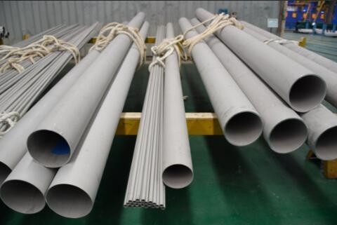 ล้อแม็กไม่มีรอยต่อ ASTM / UNS N08800 ท่อเหล็ก UNS S31803 เส้นผ่านศูนย์กลางภายนอก 24 