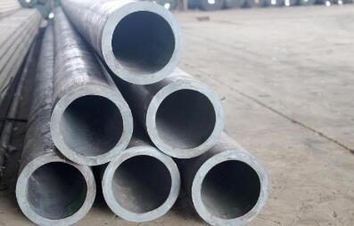 ท่อเหล็กไม่มีตะเข็บ A355 P91 เส้นผ่านศูนย์กลางภายนอก 12