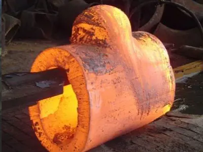 อุปกรณ์ท่อเหล็กกล้าไร้สนิม Super Duplex BW Cross Tee UNS S32750 ASME B16.9 SCH10 3